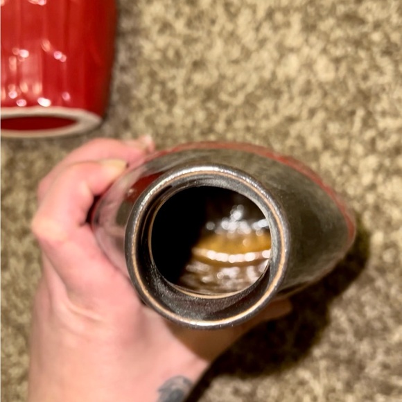 Red & Black Textured Ceramic Vases - Picture 7 of 8